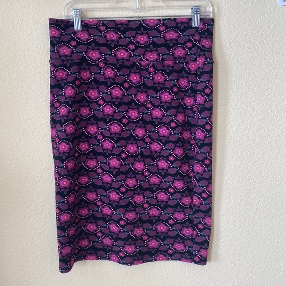 Lularoe Cassie Skirt in Purple Floral Print - Picture 1 of 5